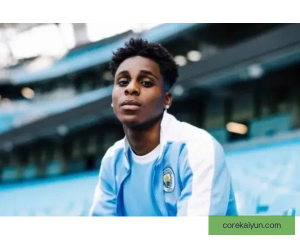 滕哈赫球员培养引发关注，球队青训潜力持续提升